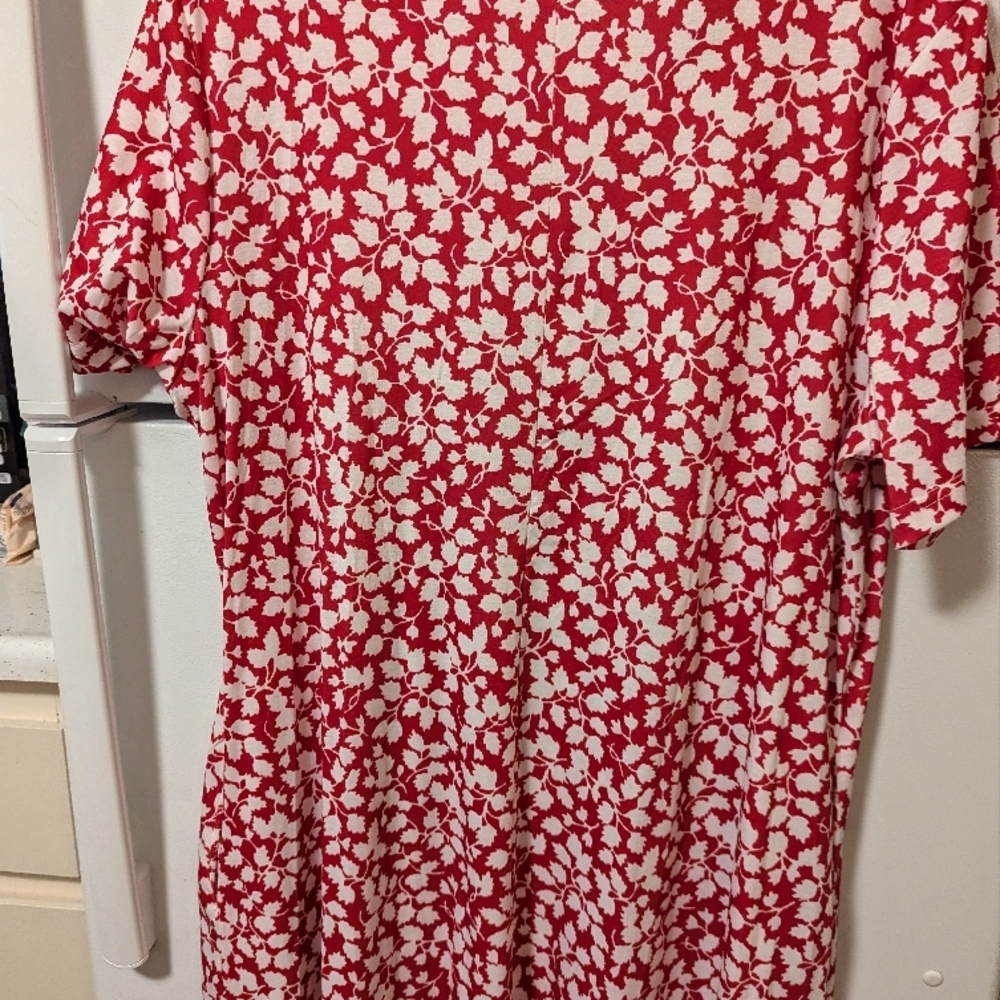Red and White Floral Women's Dress